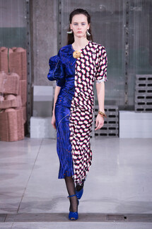 Marni Fall 2018 Ready-to-Wear , Марни осень зима 2018 , Fashion show , неделя моды в Милане , MFW , Mainstyles